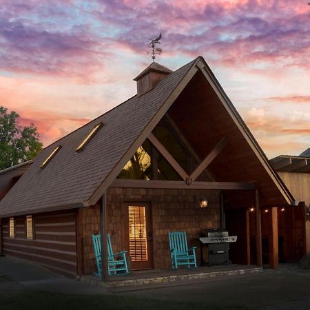 Romantic A-Frame Private Hottub Firepit Neargsmnp Sevierville Exteriör bild